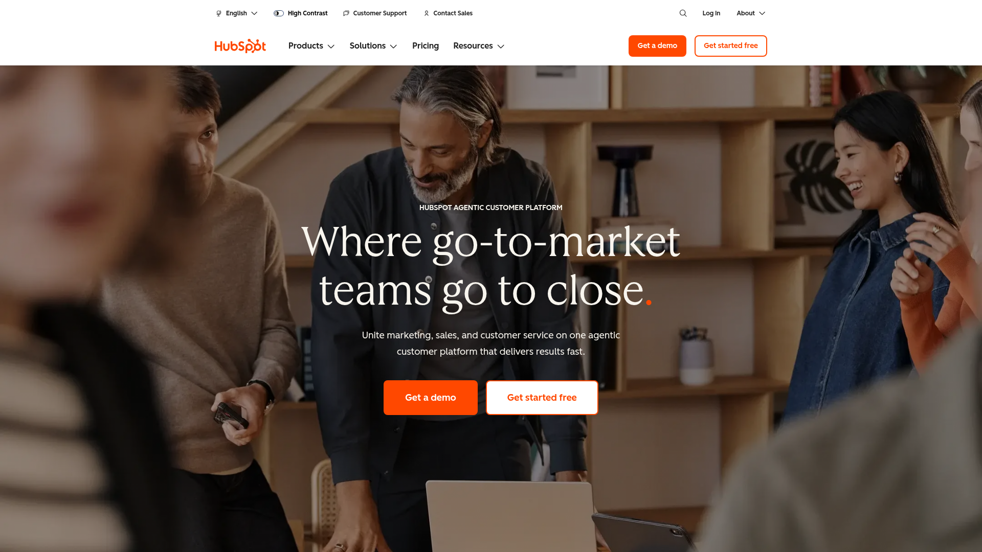Screenshot of https://www.hubspot.com cited by Copilot